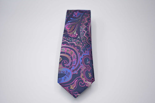 Corbata diseño paisley