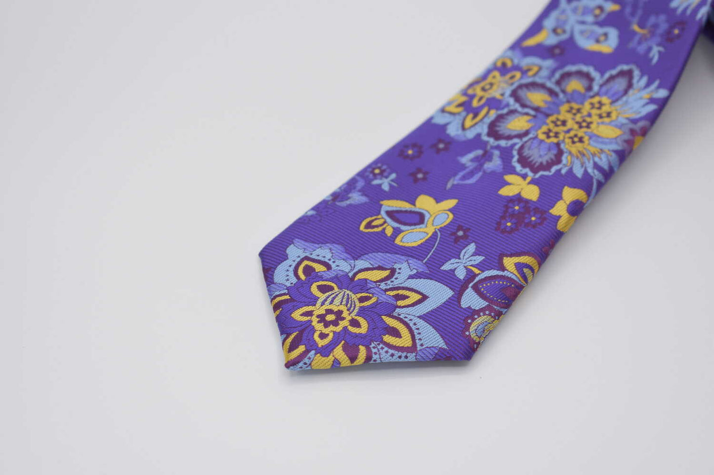 Corbata estampado floral