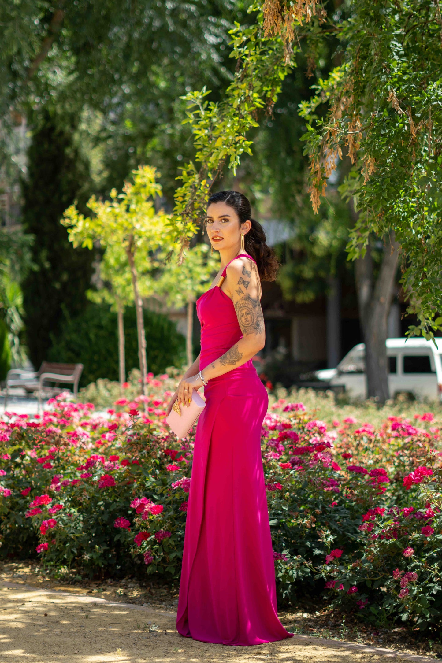 Vestido drapeado fucsia